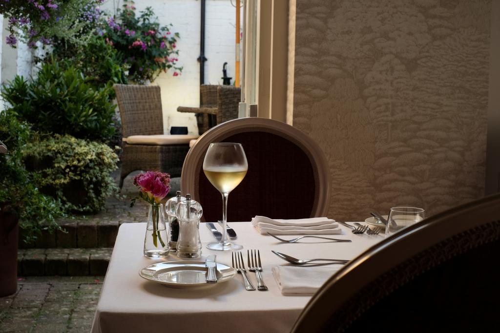 Host & Stay - The Raven Hotel Much Wenlock Exterior foto